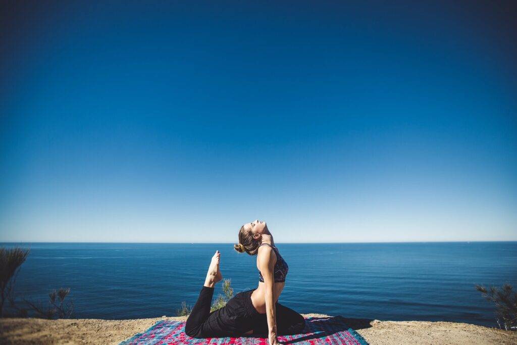 A saúde é fundamental para uma vida feliz e plena. É importante cuidar tanto do corpo quanto da mente para ter uma vida saudável e feliz.